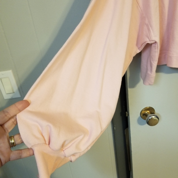 NWT Cropped hoodie Zenana NWT - Picture 6 of 8